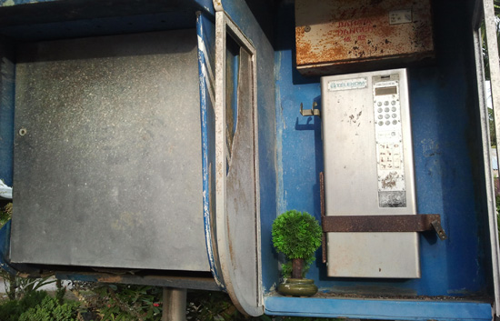 public phone telefon awam