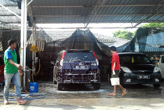 Cuci kereta Alza Cuci kereta Alza