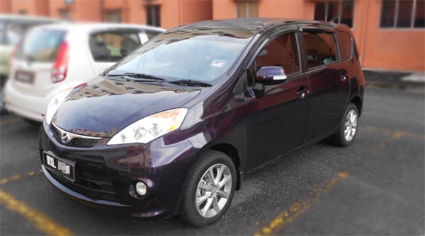 kereta perodua alza