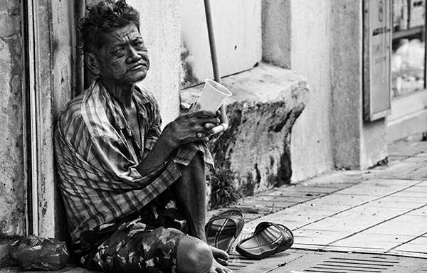 pengemis peminta sedekah