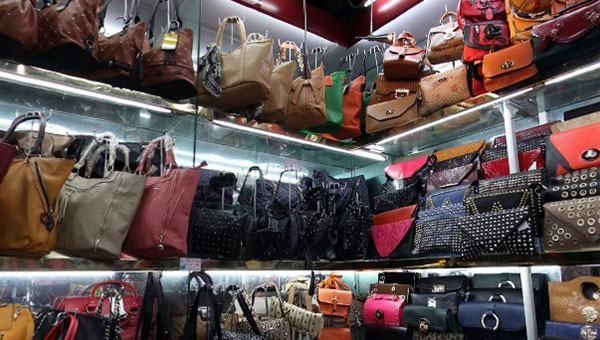 Borong barang murah dari China secara online